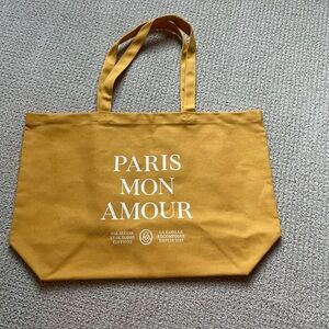 Sézane Paris Mon Amour Bag